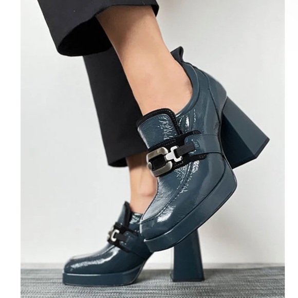 Casta Josh Loafer - these retro 90s babies are brand new - Picture 7 of 8